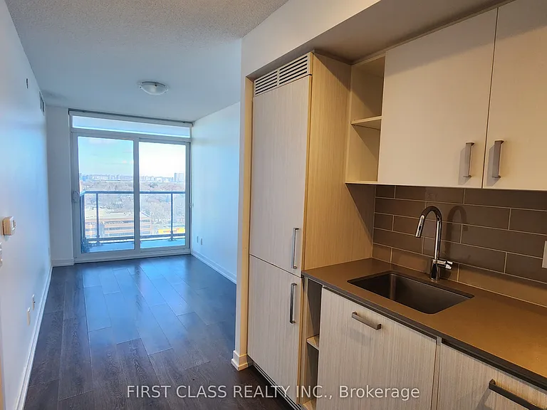 125 Redpath Ave #1413 — Photo 7