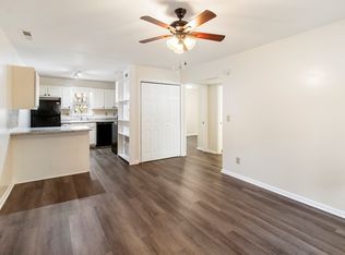 105 Bearwood Dr APT J, Mars Hill, NC 28754