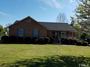 9721 Weathering Ct, Zebulon, NC 27597