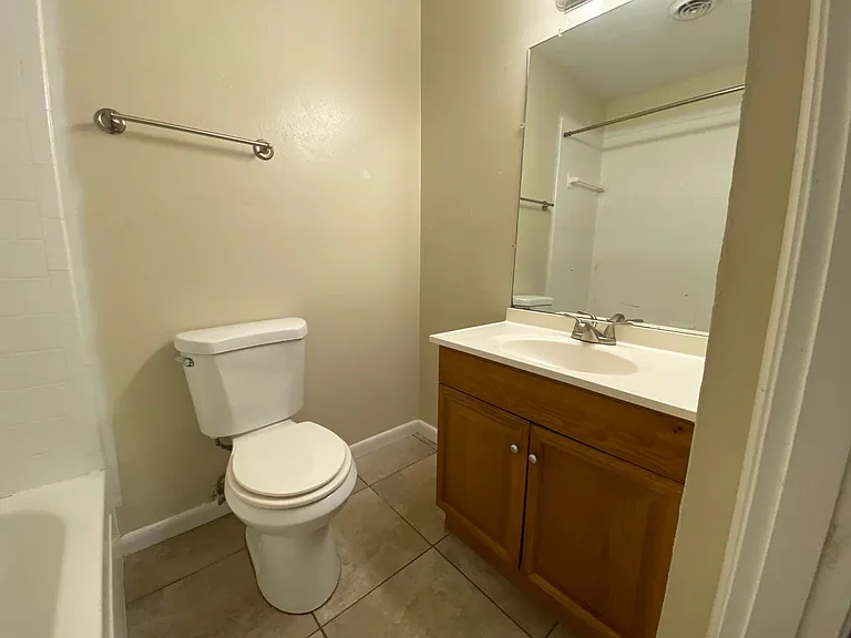 2241 W Pensacola St #44 — Photo 6