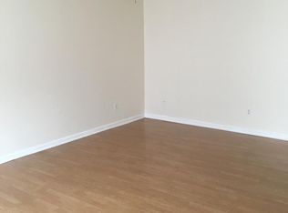 208 Treva Ct APT 8, Mount Washington, KY 40047