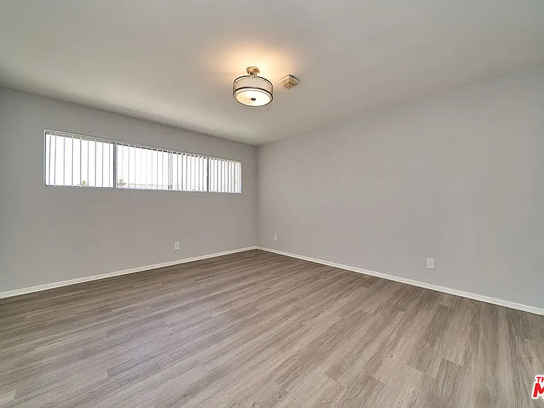 835 S Norton Ave #15 — Photo 9