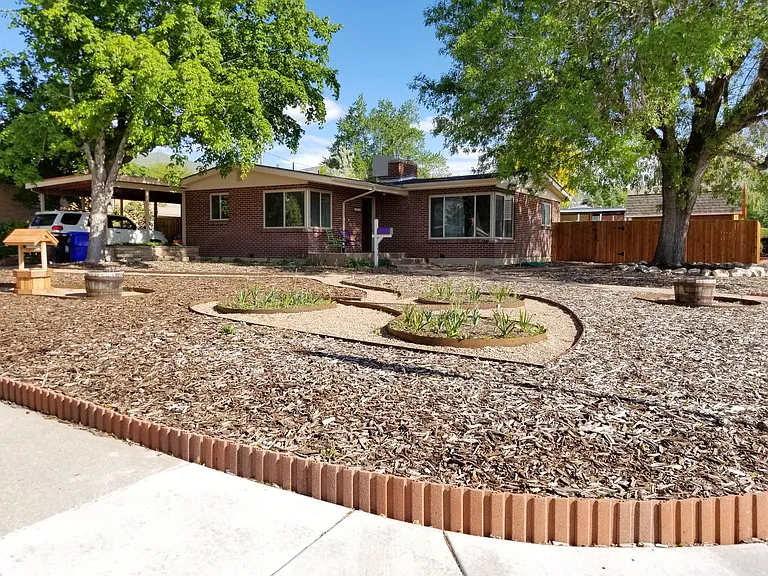 1615 S 50 W — Photo 2