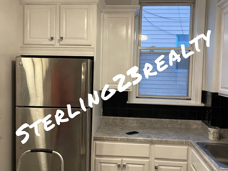 32-58 30th St #2R — Photo 5