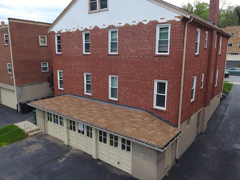 3884 Vine St — Photo 20
