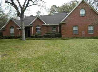 256 Woodside Ln, Holly Lake Ranch, TX 75765