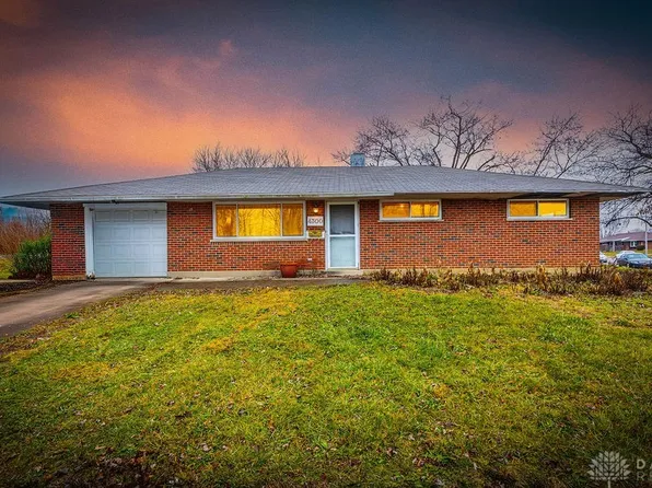 4300 Lambeth Dr, Dayton, OH 45424