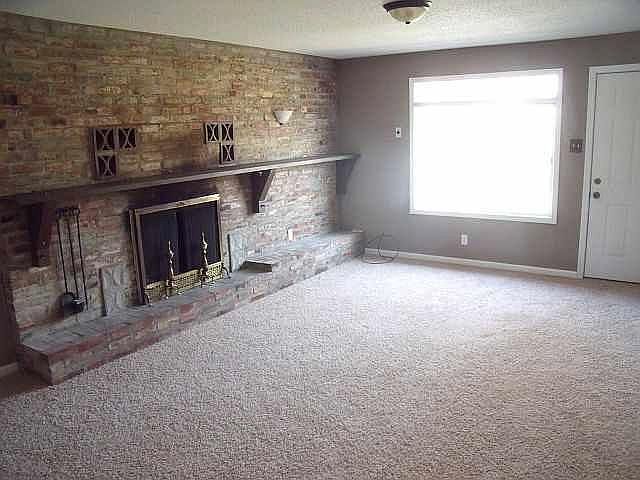 2nd image of 1536 SW Shunga Dr