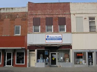 113 S Main St, West Point, NE 68788