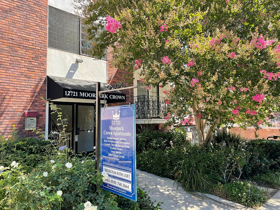1st image of 12721 Moorpark St #204