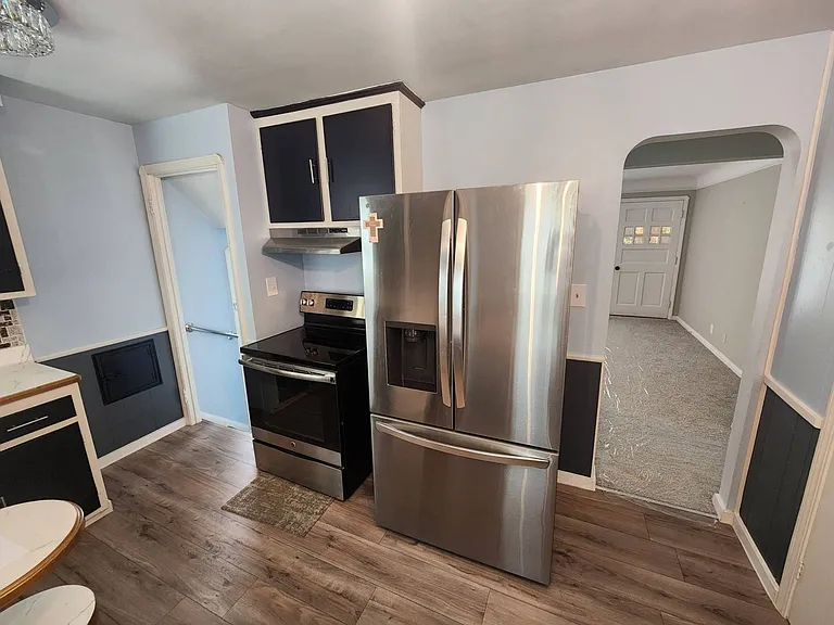 2506 Torrington Ave — Photo 17