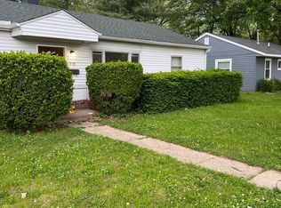 1410 E Pennsylvania Ave, Urbana, IL 61801