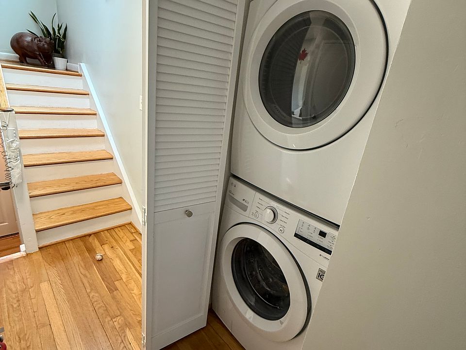 washer/Dryer - hallways