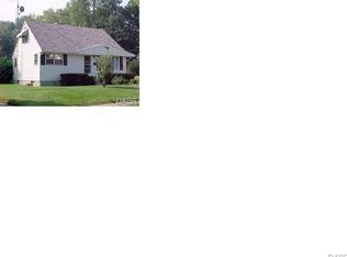 1098 Rydale Rd, Dayton, OH 45405