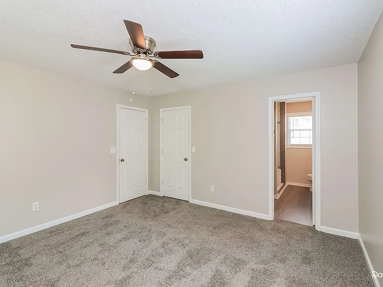 100 Ivy Glen Ct — Photo 10