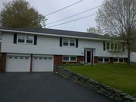 Home for Sale in Loudonville, New York $319,000