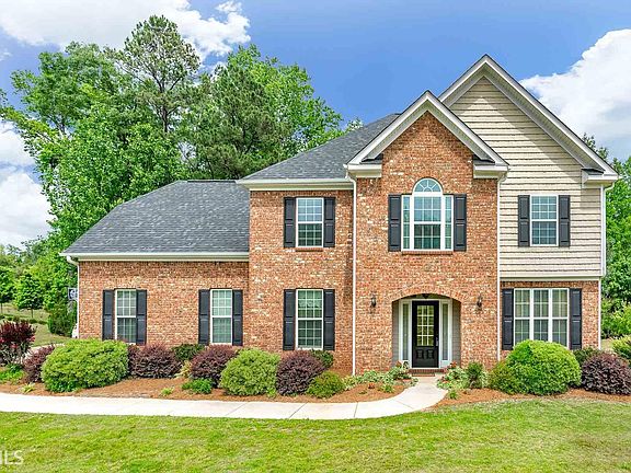 2nd image of 1413 New Holland Cir