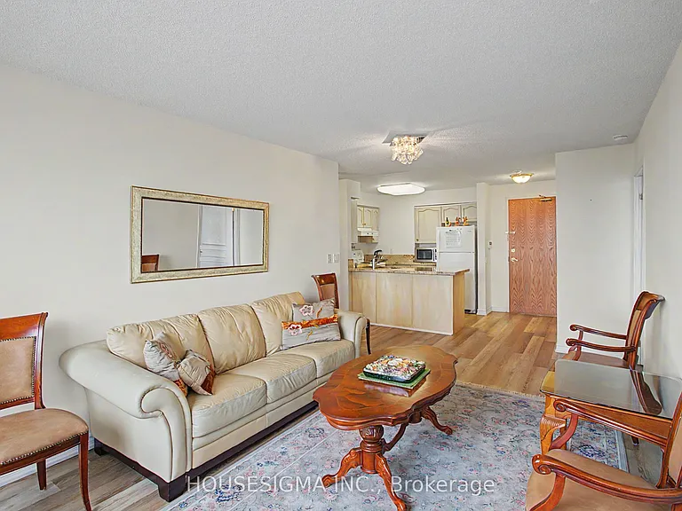 9 Northern Heights Dr #711 — Photo 6