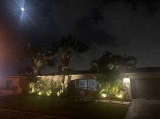 8932 NW 10th St, Pembroke Pines, FL 33024