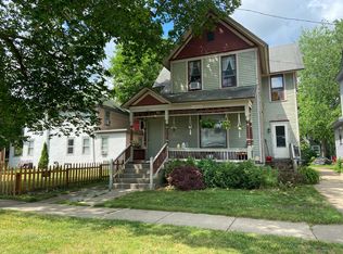 430 Oak St APT 1, Kalamazoo, MI