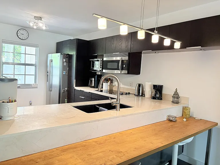 3503 Oaks Way #202 — Photo 11
