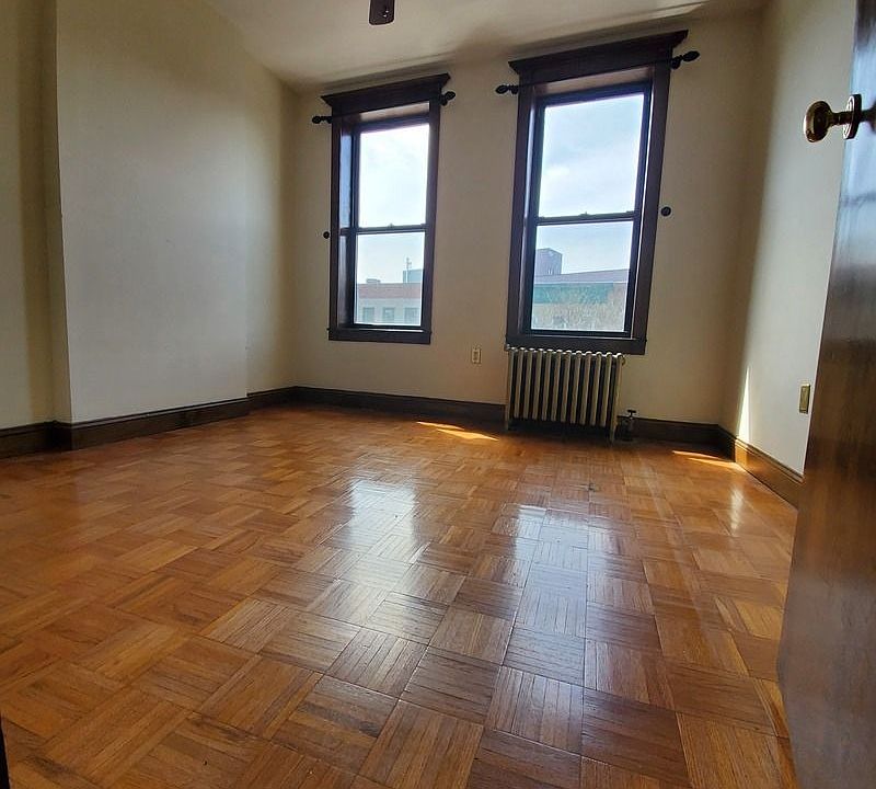 1st image of 669 Washington Ave #1F