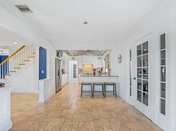 8161 SE Helen Terrace, Hobe Sound, FL 33455
