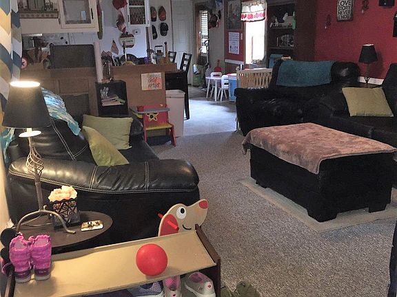 2nd image of 4819 Cardinal Dr