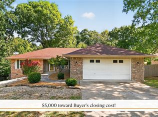 4 Dinton Cir, Bella Vista, AR 72714