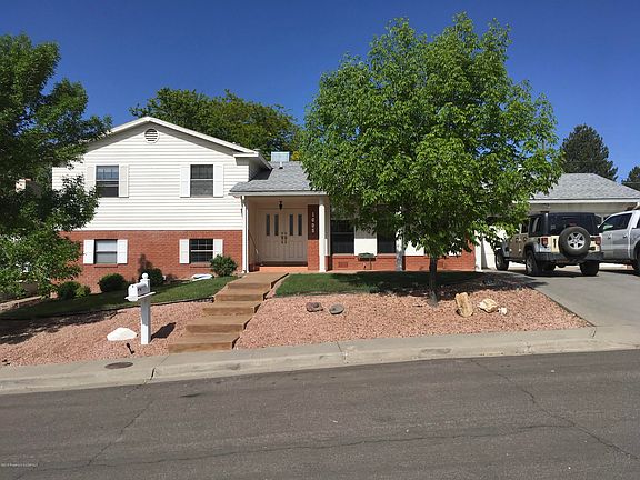 2nd image of 1605 Kenwood Cir