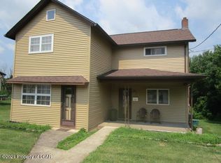 135 River St, Pittston, PA 18640