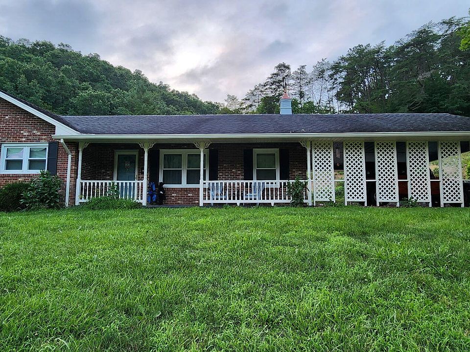 1st image of 2467 Walkers Creek Rd