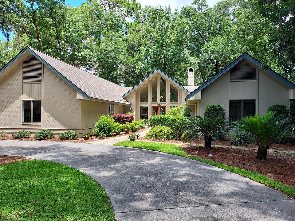1st image of 8 Loblolly Ln