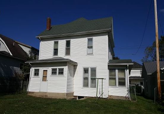 2nd image of 813 Harrison St