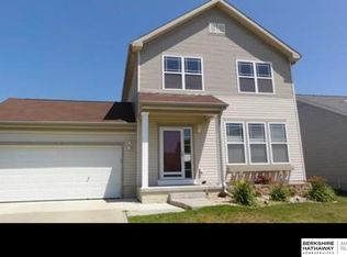 18922 B St, Omaha, NE 68130