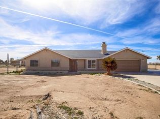 10261 Joshua Ct, Victorville, CA 92392