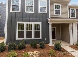 2021 Near Point Rd #18, Charlotte, NC 28208