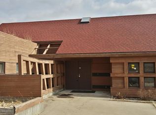 3118 Foxridge Cir, Manhattan, KS 66503