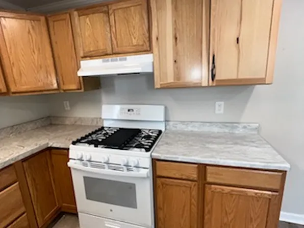 371 E Broad St, Nanticoke, PA 18634