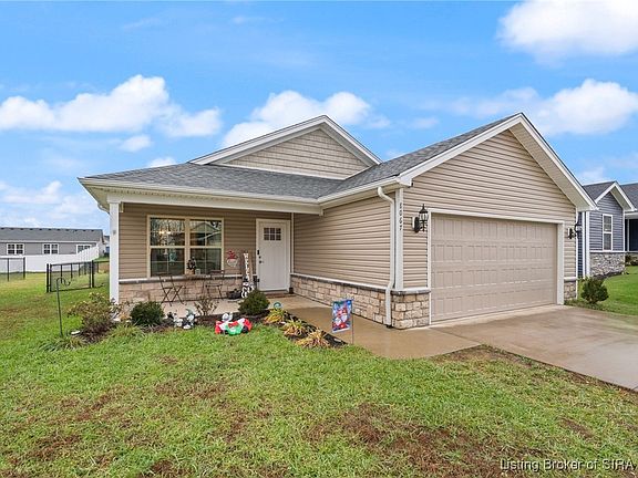 2nd image of 8067 Kepley Drive NE