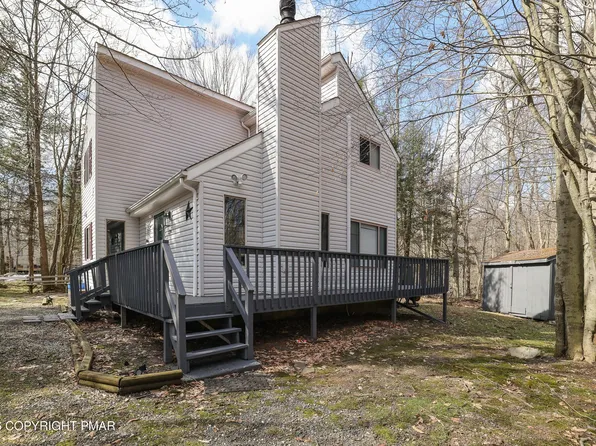2711 Starlight Ter, Tobyhanna, PA 18466