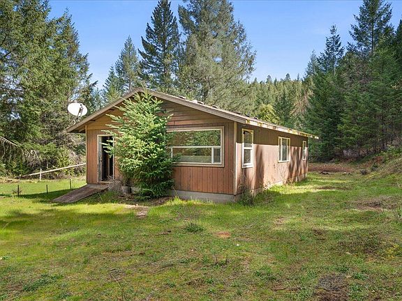 5th image of 2787 Davis Creek Rd