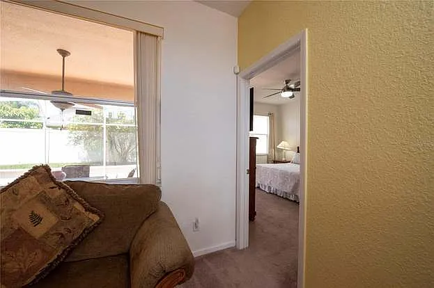 2920 Willow Creek Ln — Photo 37