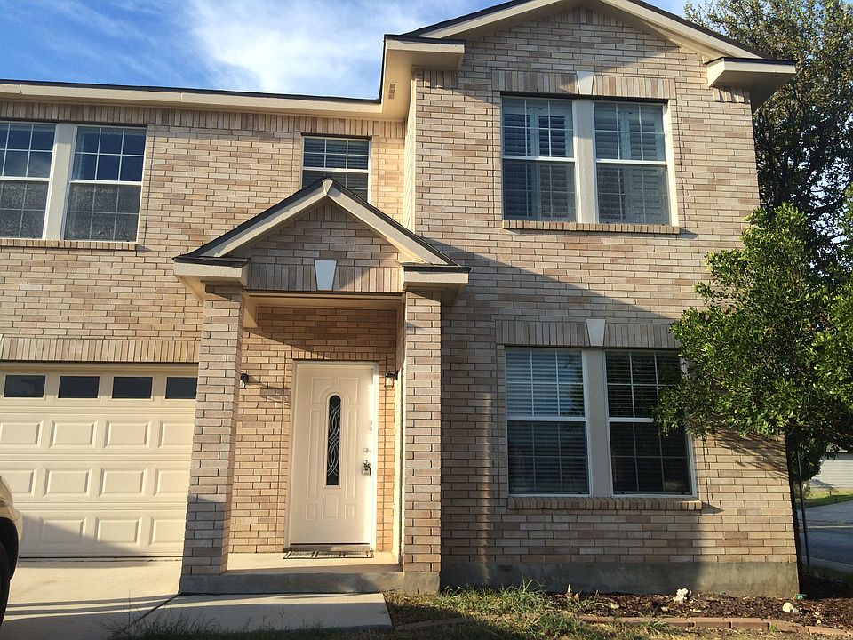 1st image of 8003 Agua Dulce