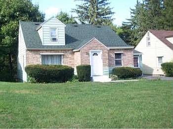 1st image of 205 Harwood Ave