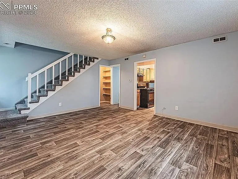 2997 E Fountain Blvd — Photo 6