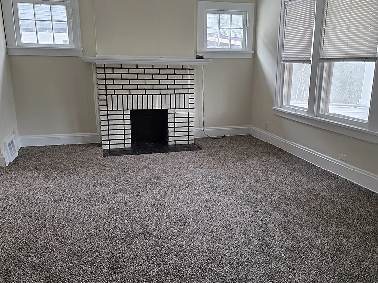 4962 E 85th St #2 — Photo 4