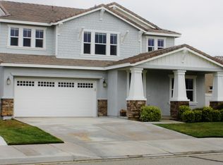 906 Aleah Ln, Tehachapi, CA 93561