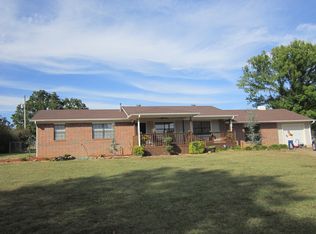 26672 Highline Rd, Spiro, OK 74959