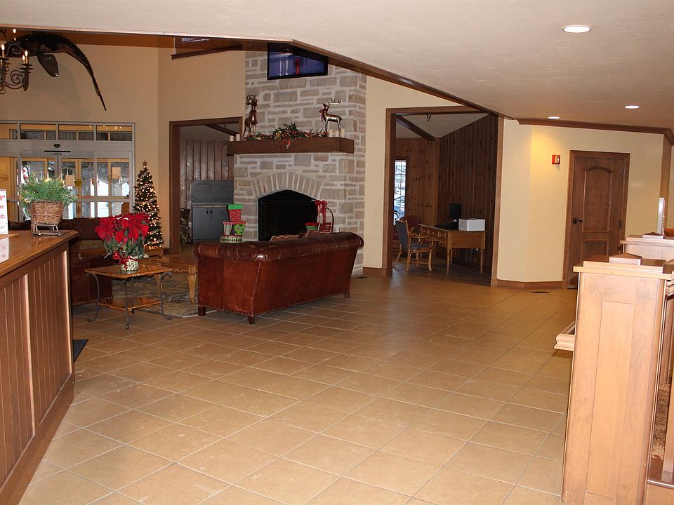 107 N 1st Ave Sturgeon Bay, WI, 54235 Apartments for Rent Zillow